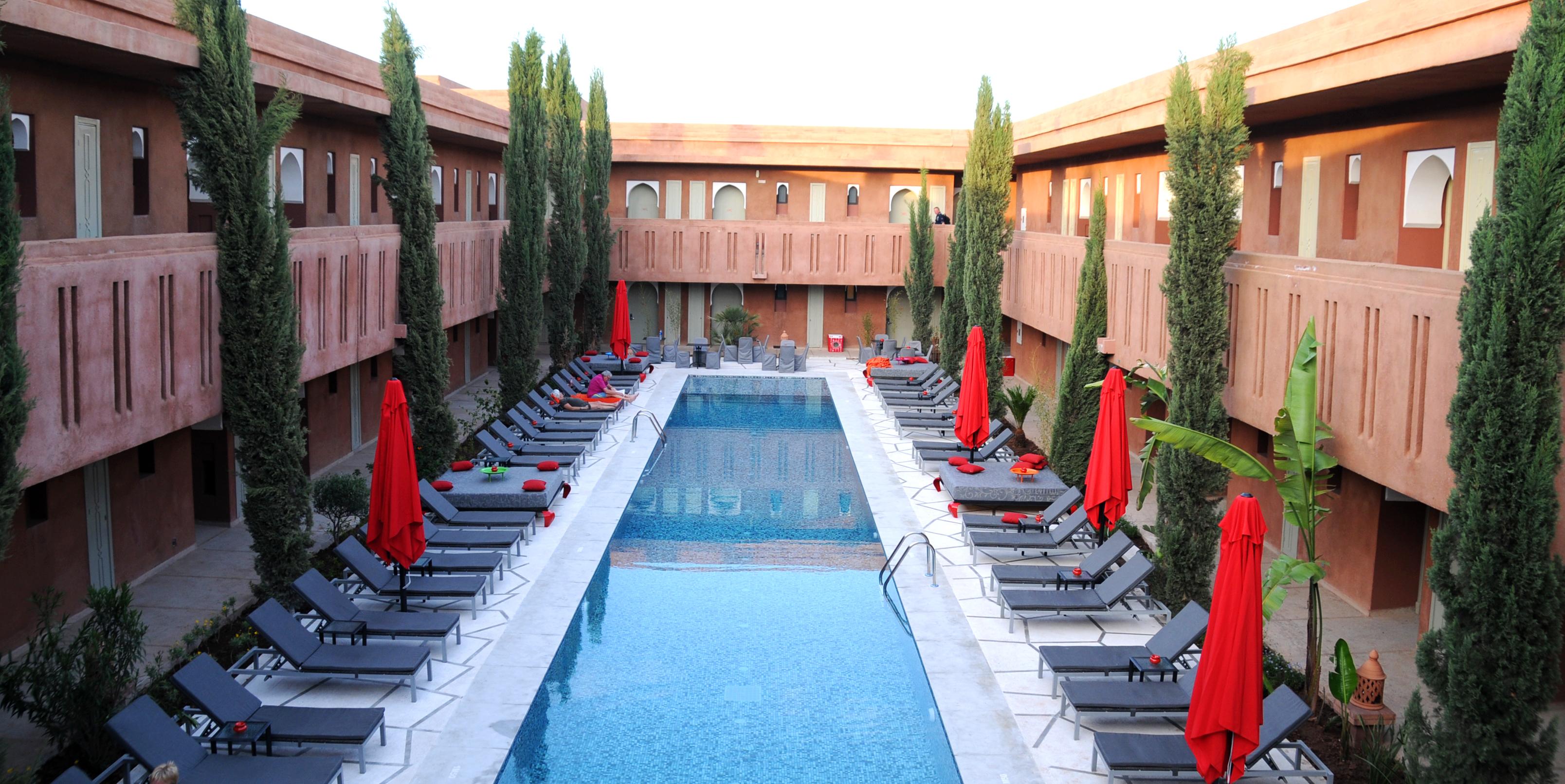 Kenzi Club Agdal Medina Hotel Lahebichate Ngoại thất bức ảnh The swimming pool at the hotel