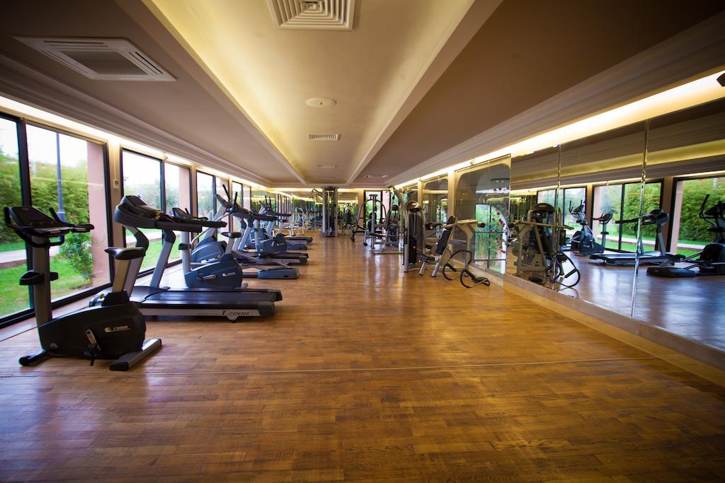 Kenzi Club Agdal Medina Hotel Lahebichate Ngoại thất bức ảnh The gym at the hotel
