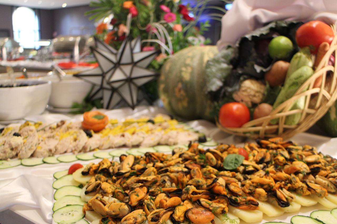 Kenzi Club Agdal Medina Hotel Lahebichate Ngoại thất bức ảnh A buffet