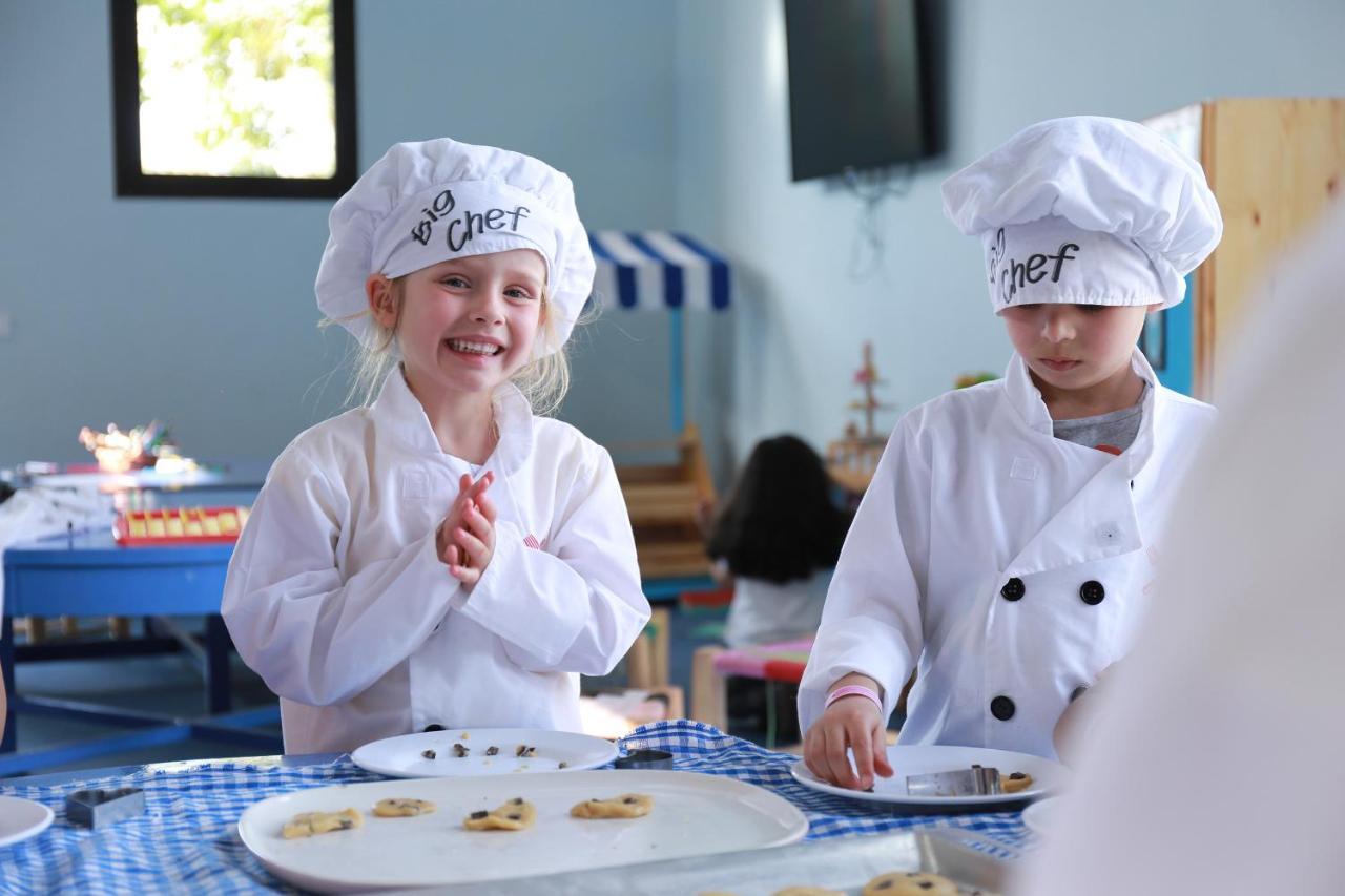 Kenzi Club Agdal Medina Hotel Lahebichate Ngoại thất bức ảnh Children at the Junior Chef Academy